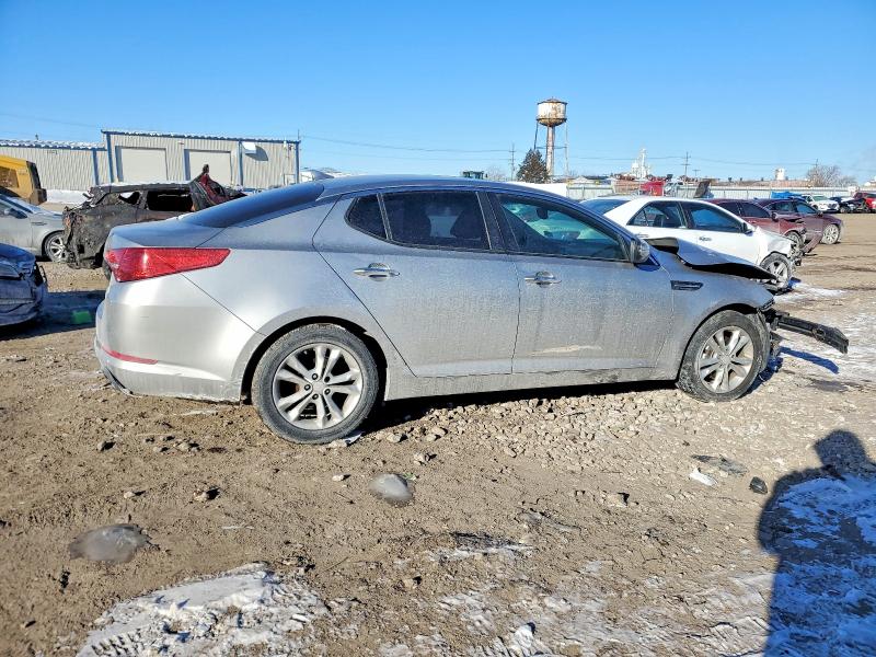 Photo 3 from auction – 2012 KIA OPTIMA EX with VIN 5XXGN4A7XCG068585