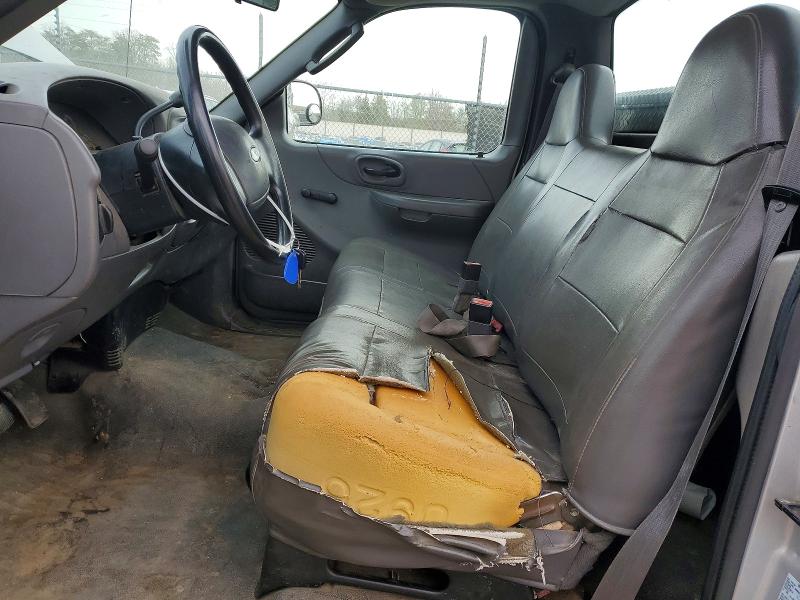 Photo 7 from auction – 2004 FORD F-150 HERI with VIN 2FTRF17264CA80972