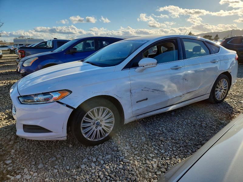 FORD FUSION 2013 with VIN 3FA6P0LU7DR157220 - Photo from auction