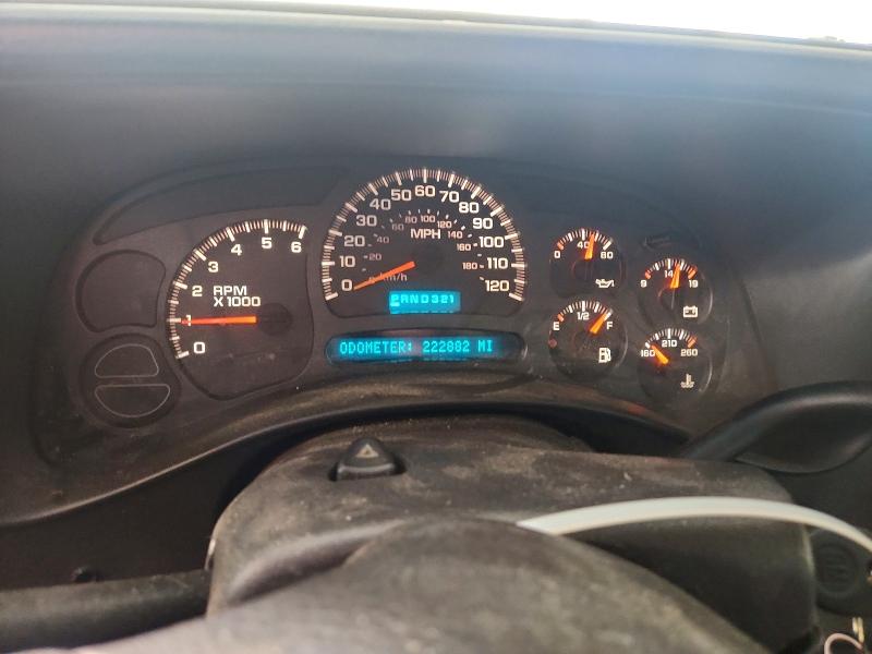 Photo 9 from auction – 2004 CHEVROLET SILVERADO with VIN 1GCEC14X84Z346518