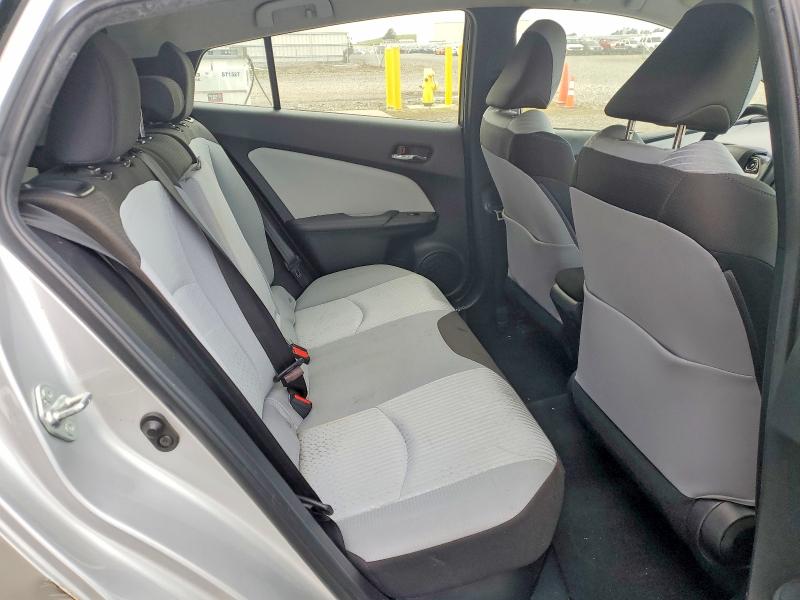 Photo 10 from auction – 2018 TOYOTA PRIUS with VIN JTDKBRFU2J3583317
