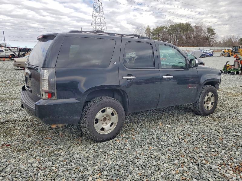 Photo 3 from auction – 2010 CHEVROLET TAHOE C150 with VIN 1GNUCBE01AR113473