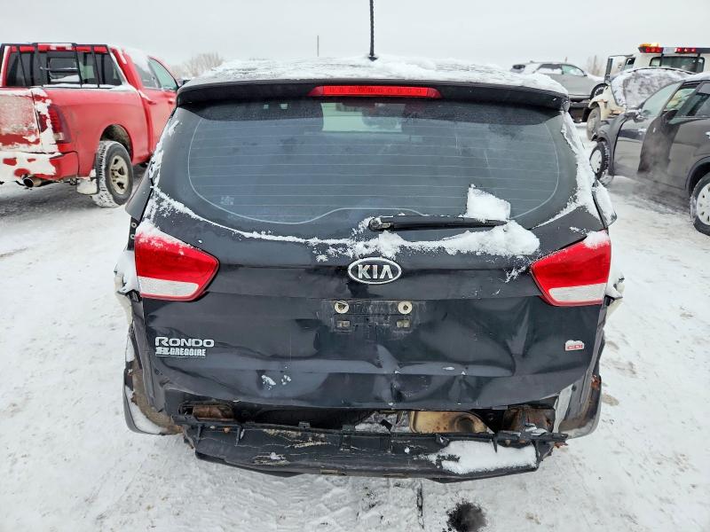 Photo 6 from auction – 2015 KIA RONDO with VIN KNAHT8A38F7077276