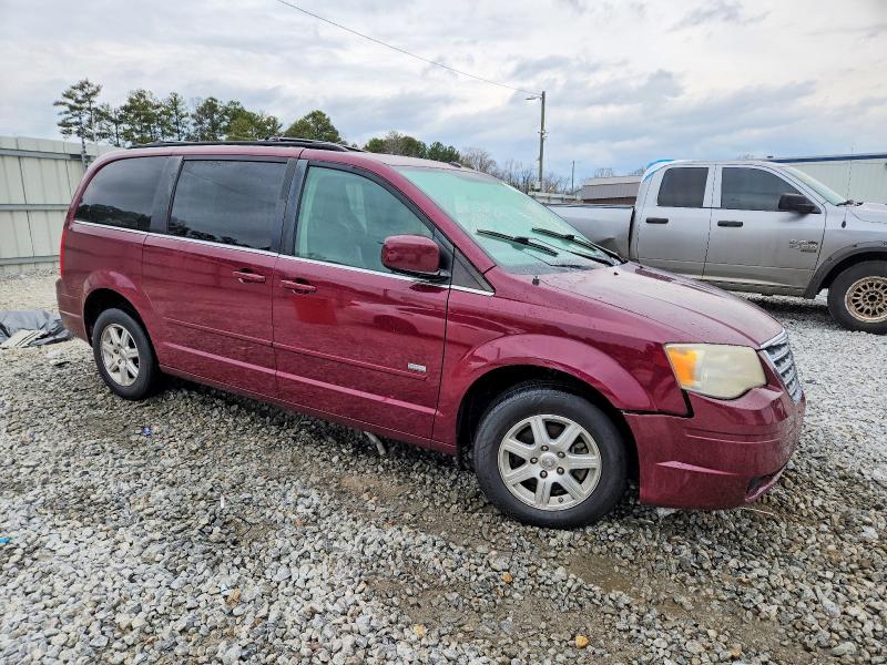Photo 4 from auction – 2008 CHRYSLER TOWN & COU with VIN 2A8HR54P78R818302