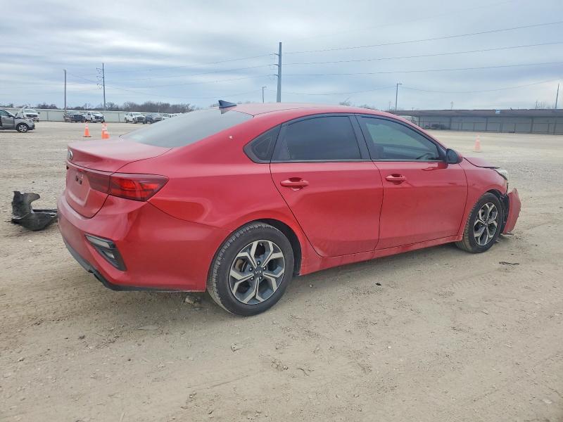 Photo 3 from auction – 2021 KIA FORTE FE with VIN 3KPF24ADXME294145