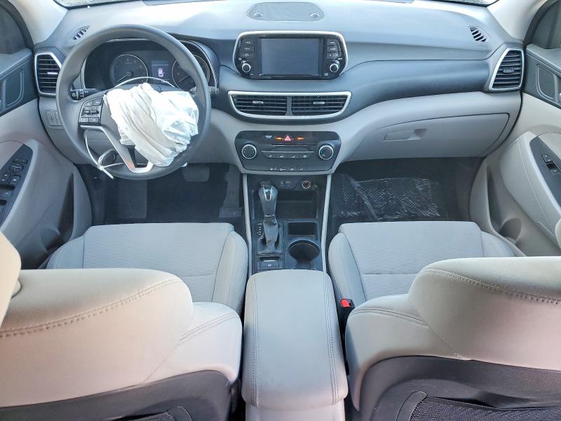 Photo 8 from auction – 2019 HYUNDAI TUCSON SE with VIN KM8J2CA42KU073170