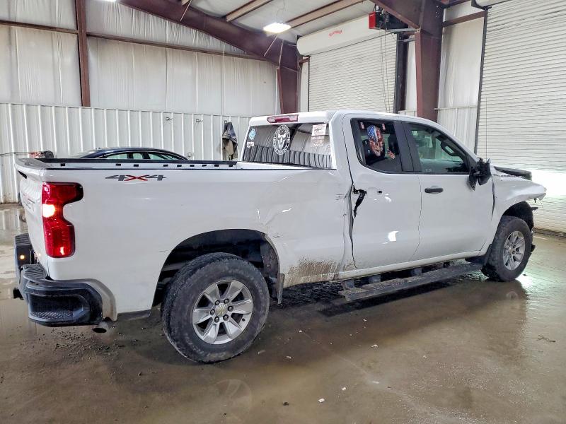 Photo 3 from auction – 2021 CHEVROLET SILVERADO with VIN 1GCRYAEFXMZ135720
