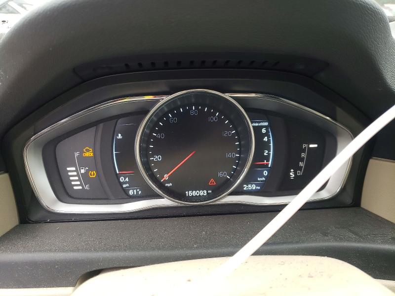 Photo 9 from auction – 2015 VOLVO S80 with VIN YV140MAK5F1186303