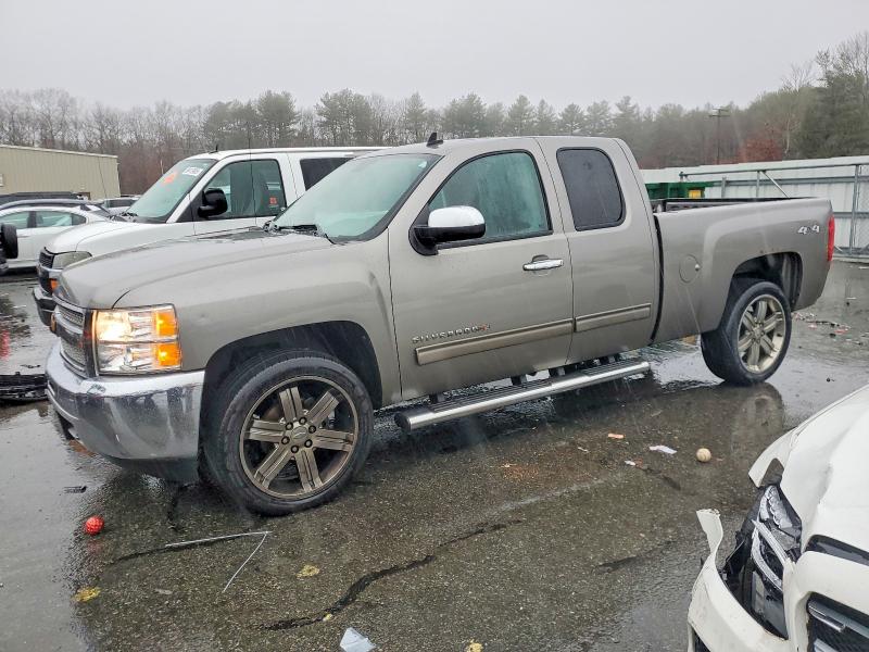 CHEVROLET SILVERADO 2012 with VIN 1GCRKSE75CZ214341 - Photo from auction