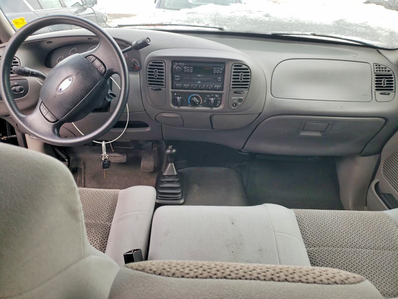 Photo 8 from auction – 2004 FORD F-150 HERI with VIN 2FTRX18W14CA27157