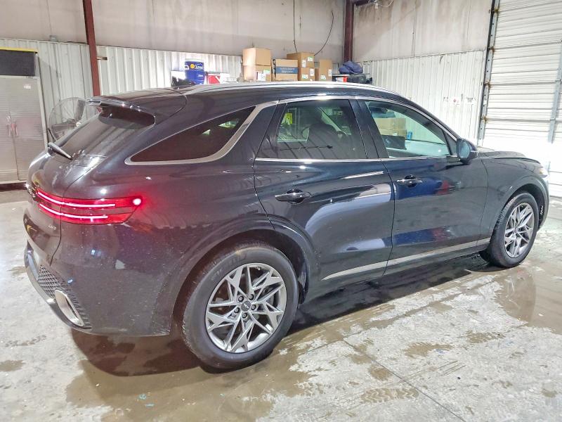 Photo 3 from auction – 2025 GENESIS GV70 BASE with VIN KMUMADTB9SU181935