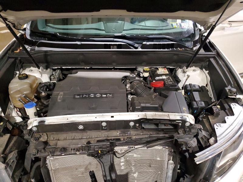 Photo 12 from auction – 2016 LINCOLN MKX RESERV with VIN 2LMPJ8LR5GBL37048