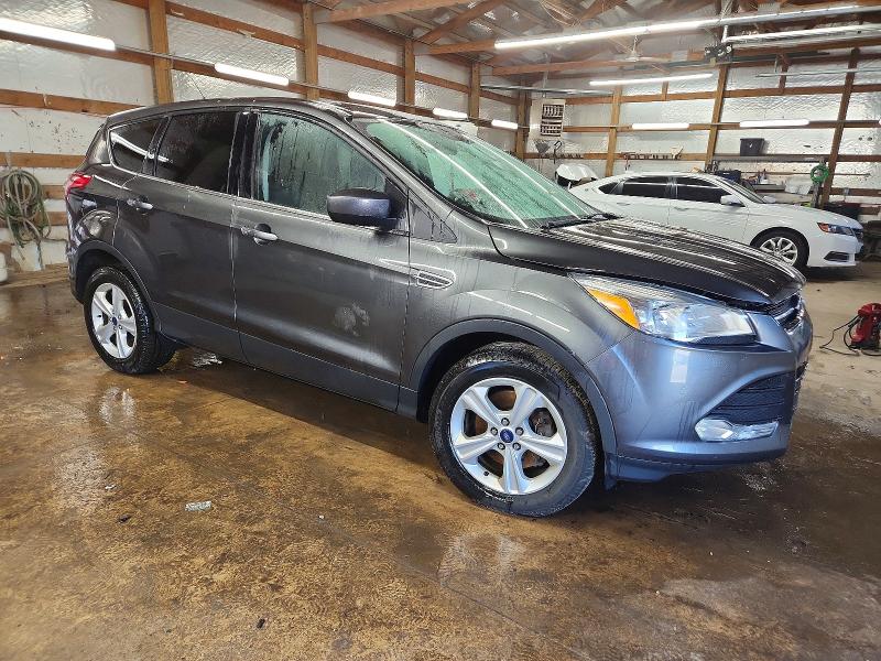 Photo 4 from auction – 2016 FORD ESCAPE SE with VIN 1FMCU9GX3GUB20852