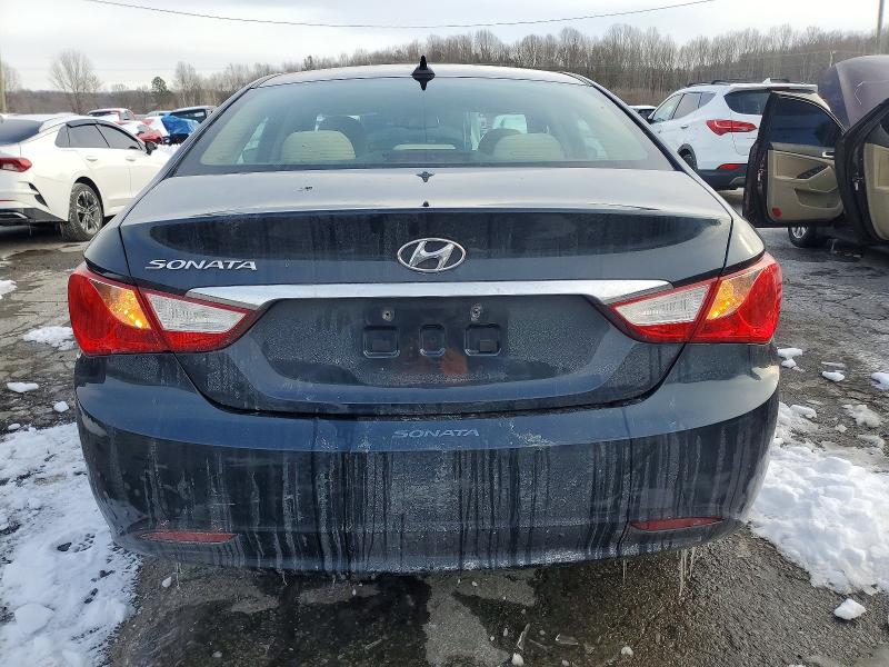 Photo 6 from auction – 2013 HYUNDAI SONATA GLS with VIN 5NPEB4AC4DH810322