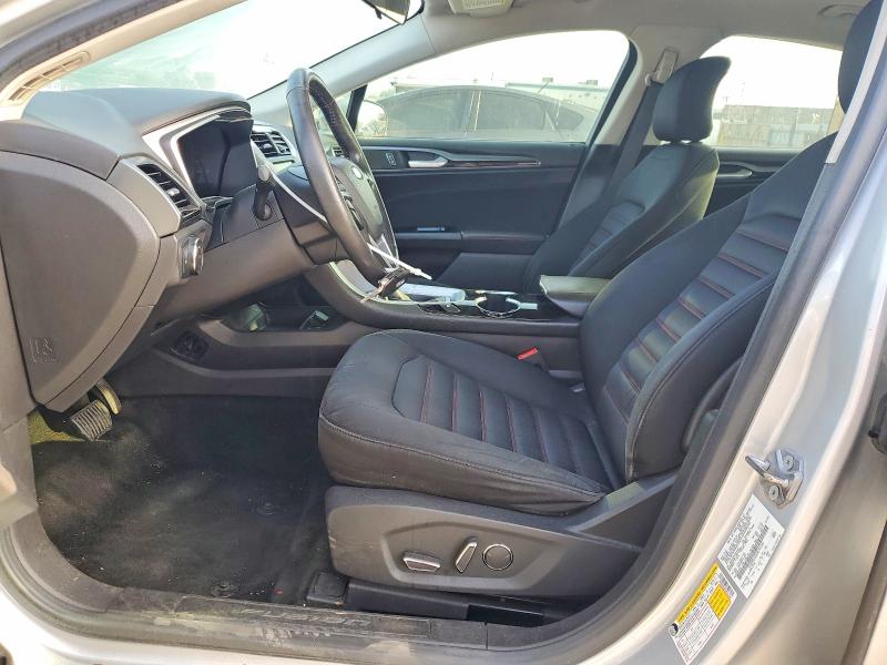Photo 7 from auction – 2016 FORD FUSION with VIN 3FA6P0LUXGR141047