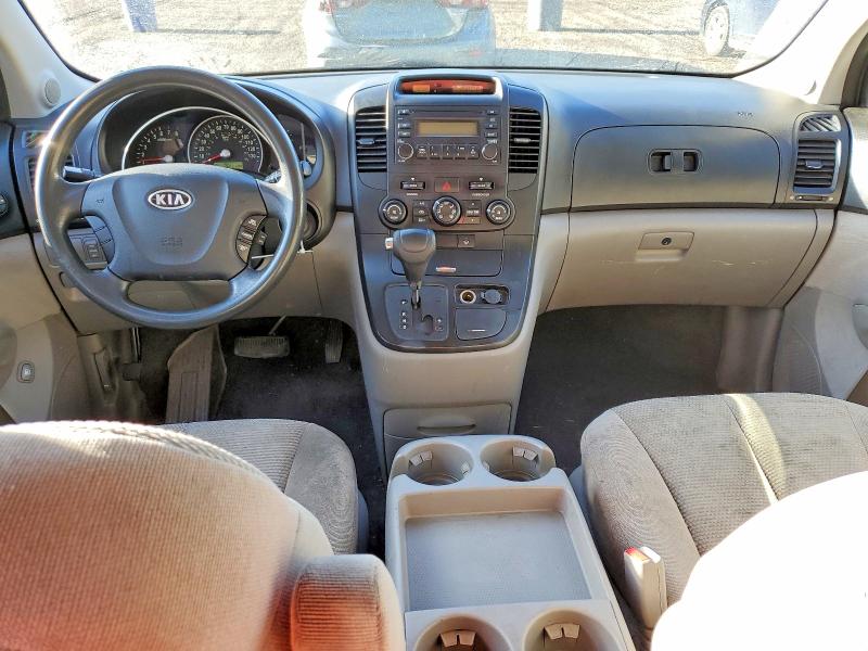 Photo 8 from auction – 2008 KIA SEDONA with VIN KNDMB133586257820