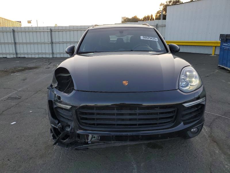 Photo 5 from auction – 2017 PORSCHE CAYENNE with VIN WP1AA2A29HKA86985