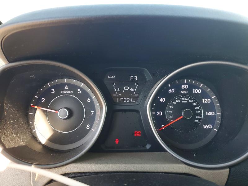Photo 9 from auction – 2016 HYUNDAI ELANTRA SE with VIN 5NPDH4AE3GH670098