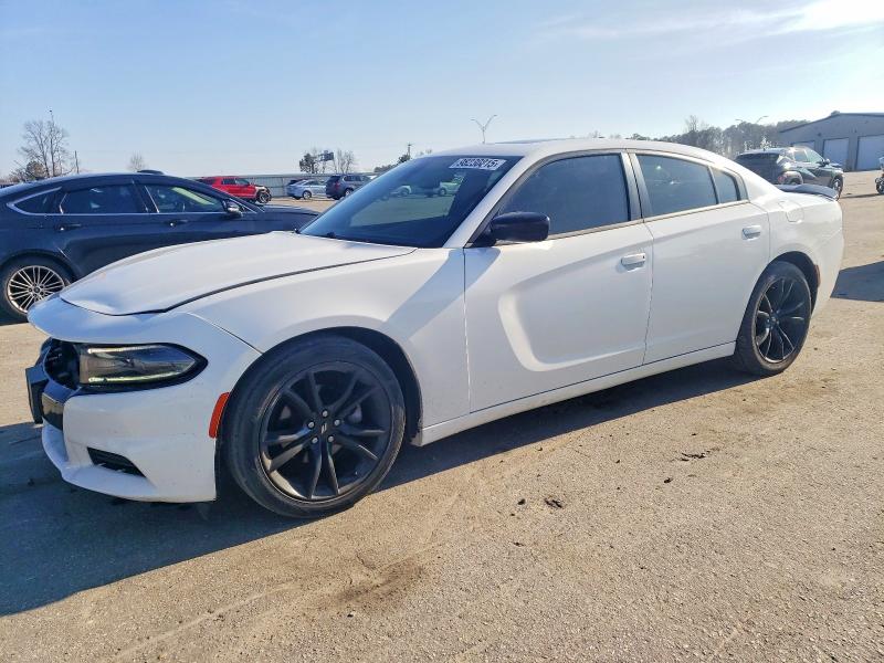 DODGE CHARGER 2017 with VIN 2C3CDXBG5HH525586 - Photo from auction