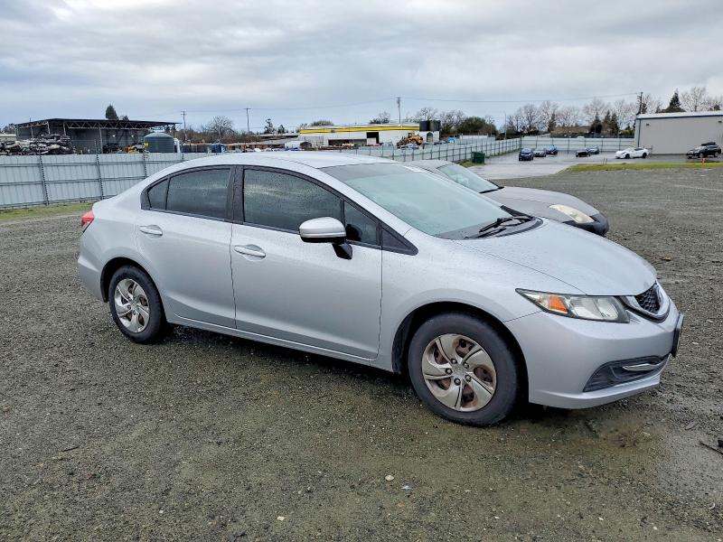 Photo 4 from auction – 2015 HONDA CIVIC LX with VIN 2HGFB2F52FH528793