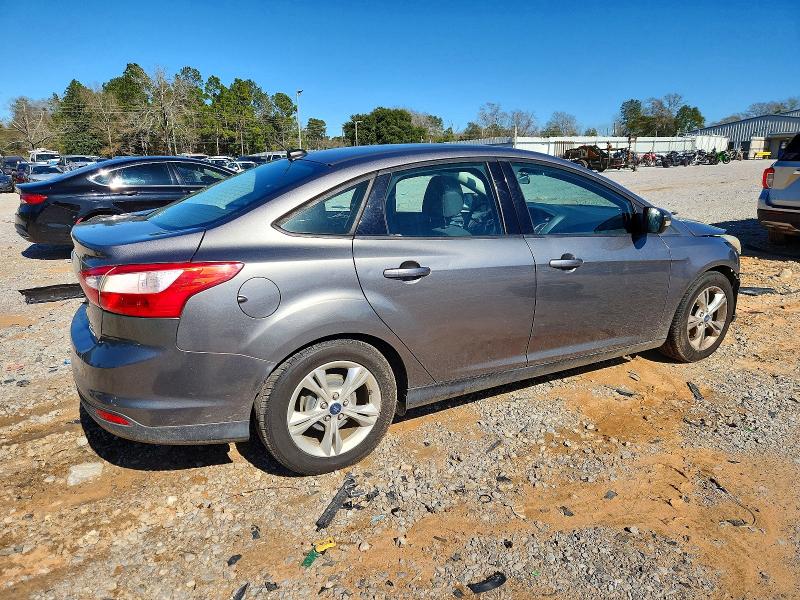 Photo 3 from auction – 2014 FORD FOCUS SE with VIN 1FADP3F24EL222639