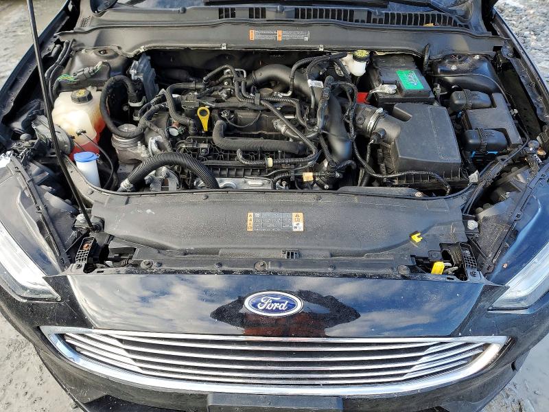 Photo 11 from auction – 2019 FORD FUSION with VIN 3FA6P0HD5KR279113