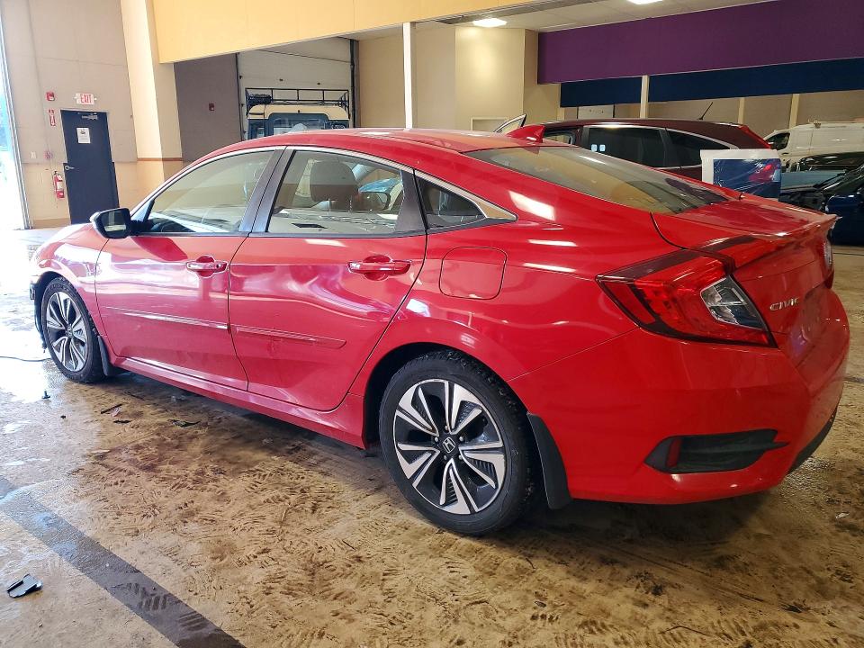 Photo 2 from auction – 2018 HONDA CIVIC with VIN JHMFC1F39JX020151