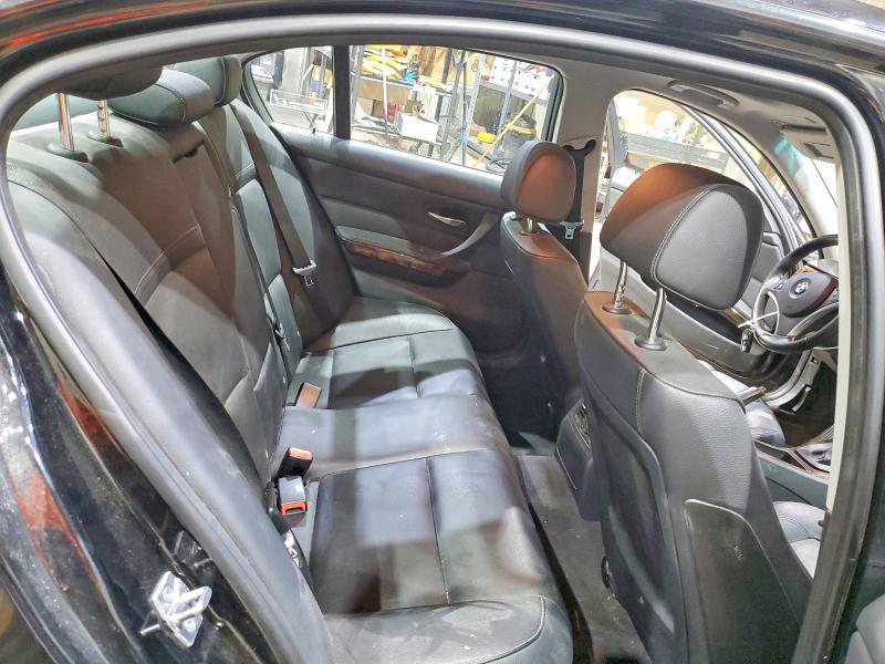 Photo 10 from auction – 2011 BMW 328 XI with VIN WBAPK7C5XBA772007