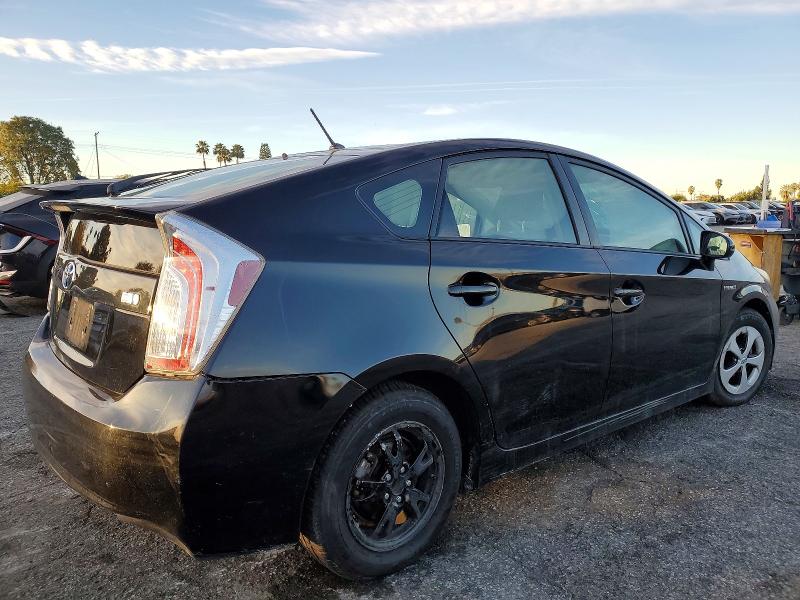 Photo 3 from auction – 2014 TOYOTA PRIUS with VIN JTDKN3DU4E1783690