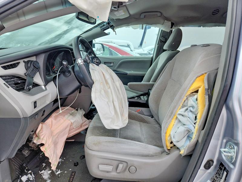 Photo 7 from auction – 2015 TOYOTA SIENNA with VIN 5TDKK3DC7FS555896
