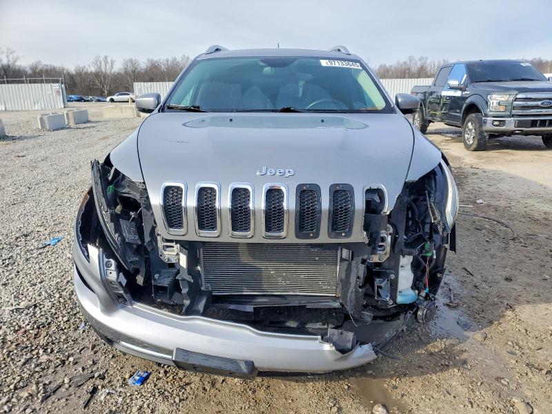 Photo 5 from auction – 2015 JEEP CHEROKEE with VIN 1C4PJLDB1FW782940