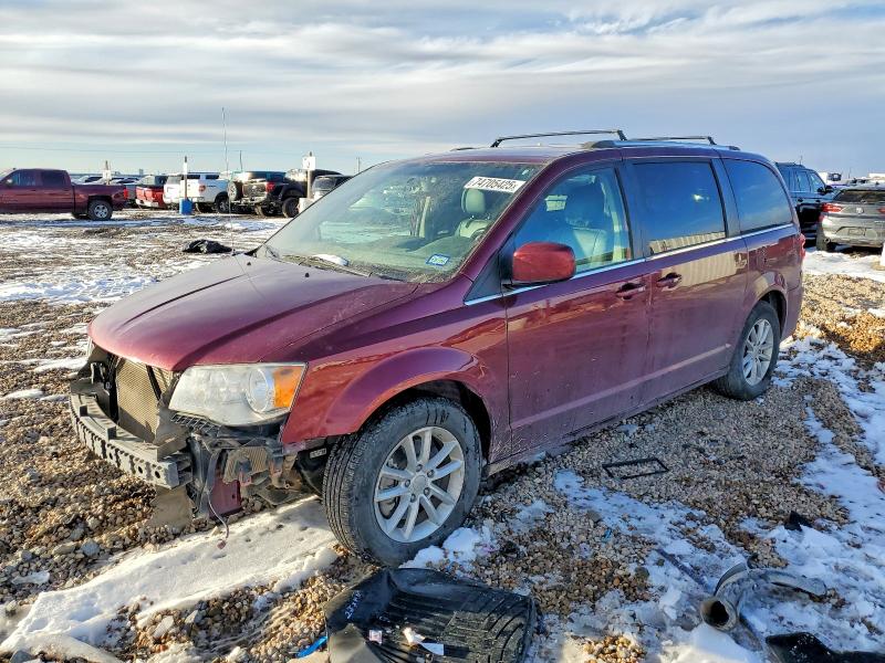 DODGE GRAND CARAVAN 2018 with VIN 2C4RDGCGXJR135300 - Photo from auction