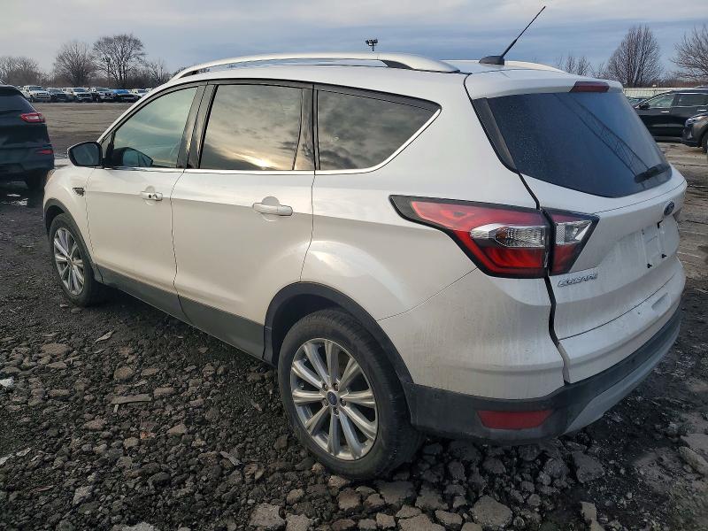 Photo 2 from auction – 2017 FORD ESCAPE TIT with VIN 1FMCU0J93HUB20714