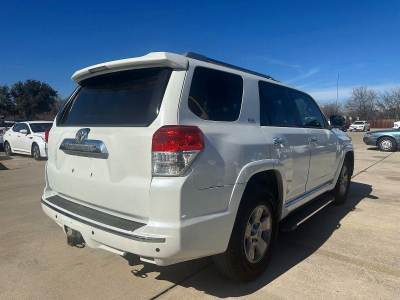 Photo 4 from auction – 2013 TOYOTA 4RUNNER with VIN JTEZU5JR4D5048479