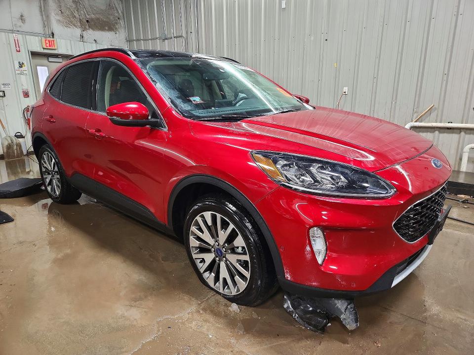 Photo 4 from auction – 2020 FORD ESCAPE with VIN 1FMCU9J97LUA70512