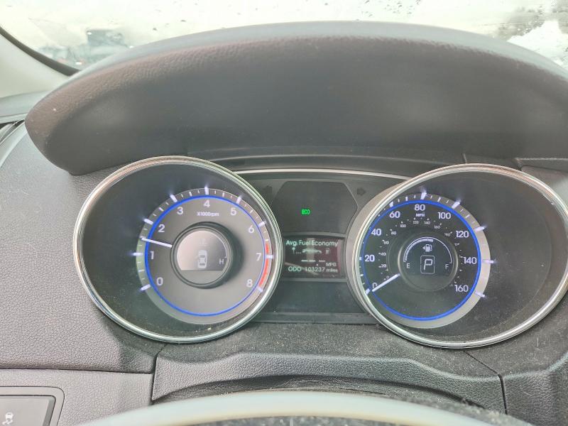 Photo 9 from auction – 2014 HYUNDAI SONATA GLS with VIN 5NPEB4AC6EH887775