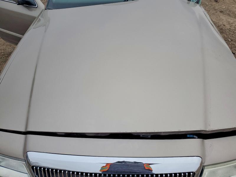 Photo 11 from auction – 2003 MERCURY GRAND MARQ with VIN 2MEFM74W13X661949