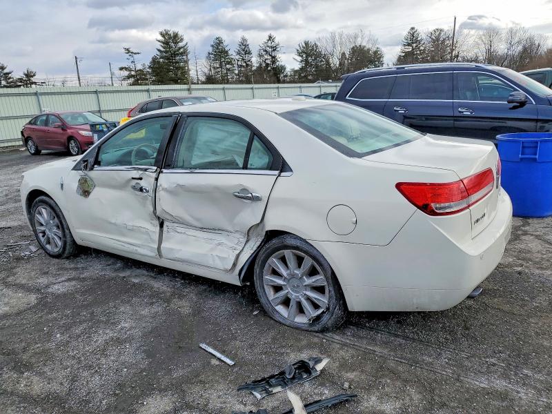 Photo 2 from auction – 2012 LINCOLN MKZ with VIN 3LNHL2JC4CR836098