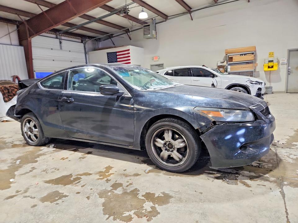 Photo 4 from auction – 2010 HONDA ACCORD EXL with VIN 1HGCS1B83AA007392