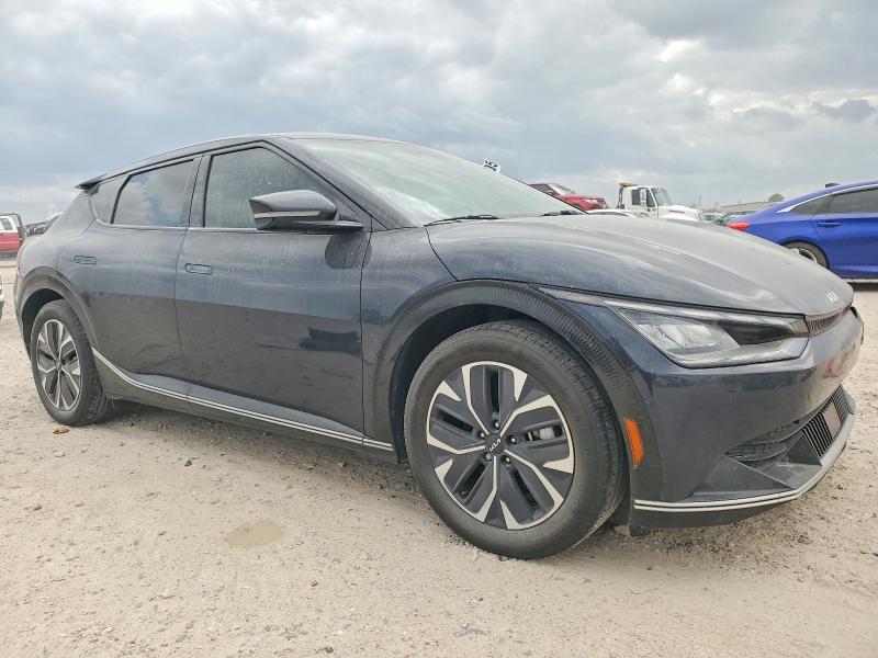 Photo 4 from auction – 2022 KIA EV6 with VIN KNDC34LA5N5034493