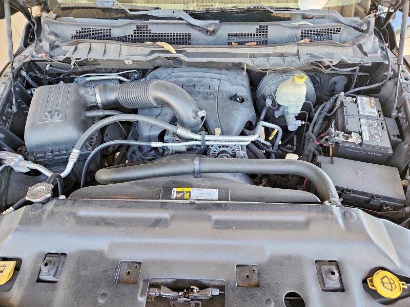 Photo 11 from auction – 2016 RAM 1500 with VIN 1C6RR6VT8GS332972