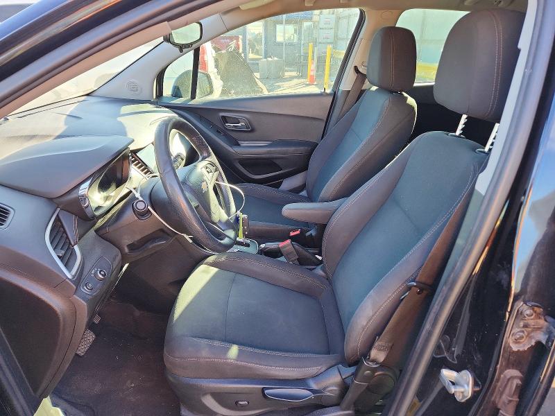 Photo 7 from auction – 2018 CHEVROLET TRAX LS with VIN 3GNCJKSB4JL316985