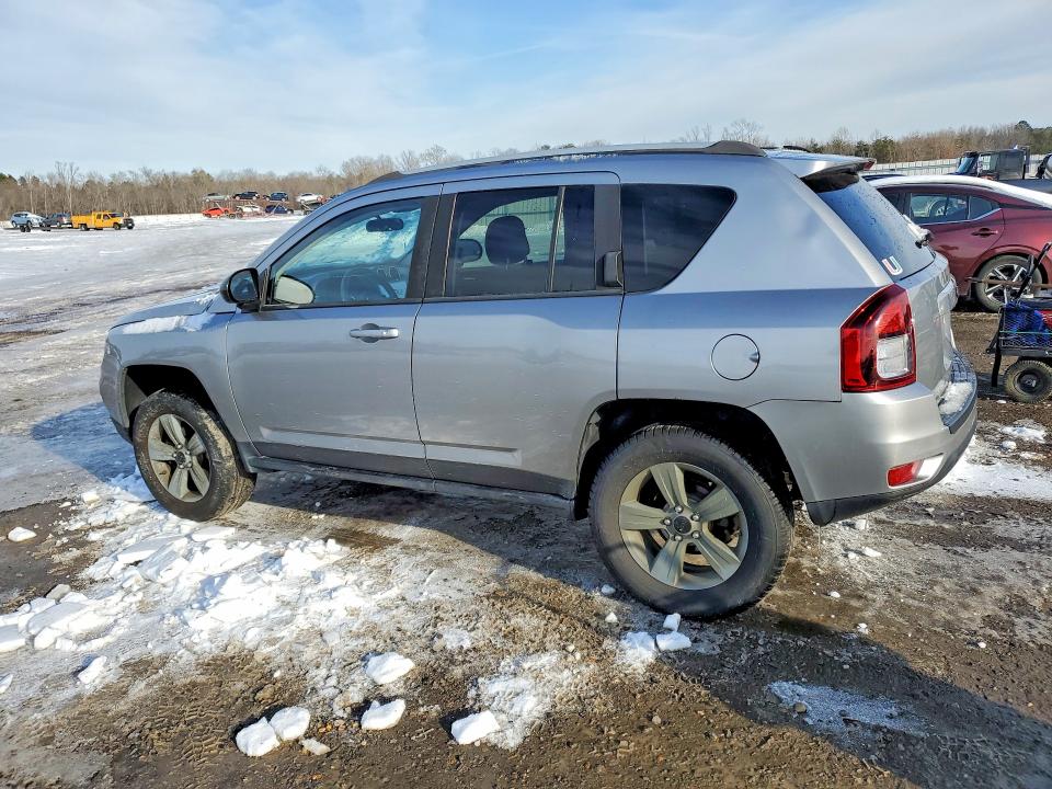 Photo 2 from auction – 2015 JEEP COMPASS SP with VIN 1C4NJDBB5FD423604