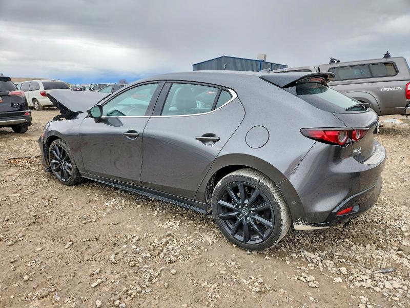 Photo 2 from auction – 2021 MAZDA 3 PREMIUM with VIN JM1BPBNY0M1326301
