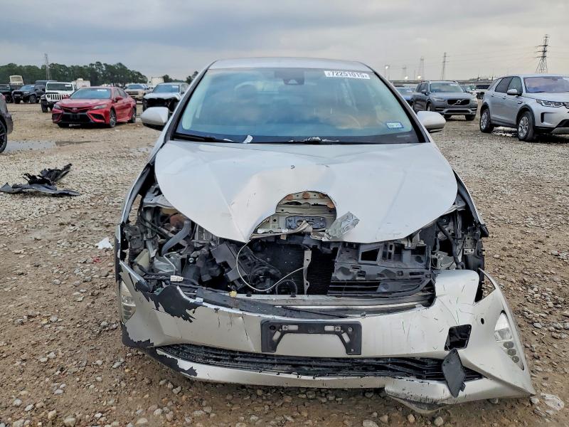 Photo 5 from auction – 2018 TOYOTA PRIUS with VIN JTDKARFU0J3554028
