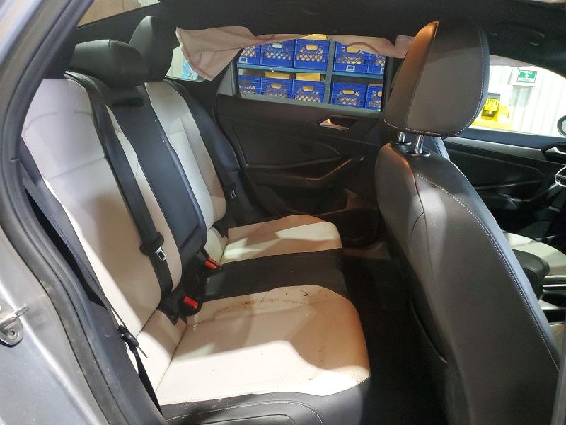 Photo 10 from auction – 2019 VOLKSWAGEN JETTA with VIN 3VWCB7BU0KM262937