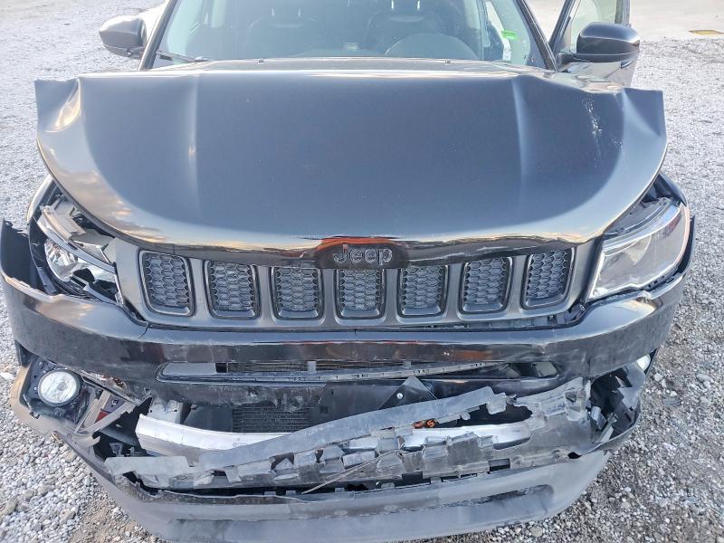 Photo 11 from auction – 2019 JEEP COMPASS with VIN 3C4NJCBB0KT832432