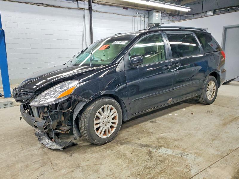 TOYOTA SIENNA XLE 2010 with VIN 5TDYK4CC5AS294214 - Photo from auction