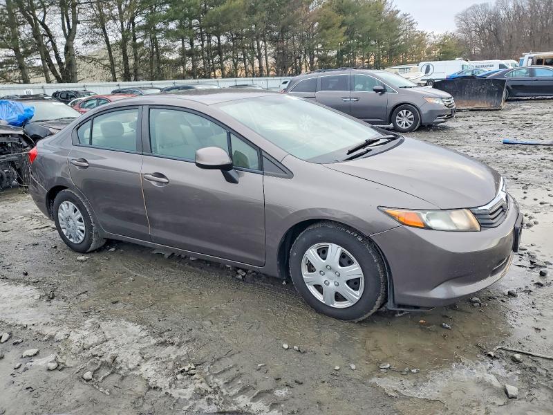 Photo 4 from auction – 2012 HONDA CIVIC LX with VIN 19XFB2F59CE390529