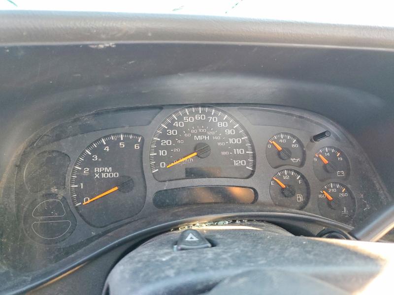 Photo 9 from auction – 2003 CHEVROLET SILVERADO with VIN 2GCEK19V631346311